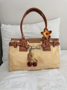 Vintage Coach Yellow Optic Canvas Hampton Bag